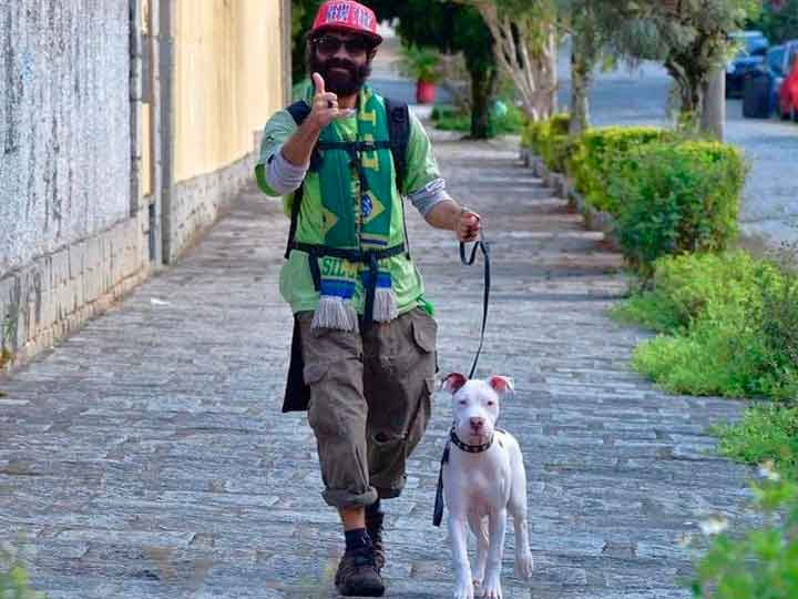 Marcelo Cão da Montanha - Dog Walker